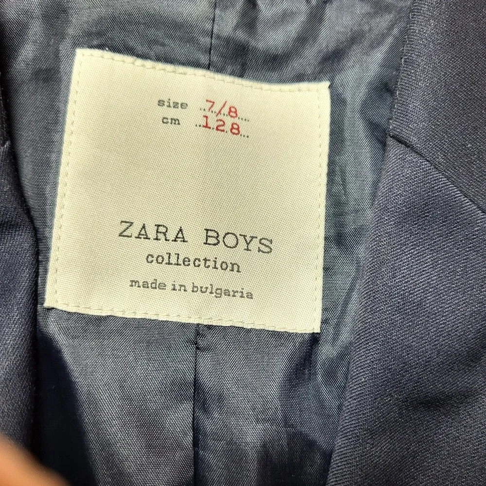 Zara Boys Navy Blue Blazer Boy's Size 7/8 2 Button Front 3 Button Sleeve Pockets